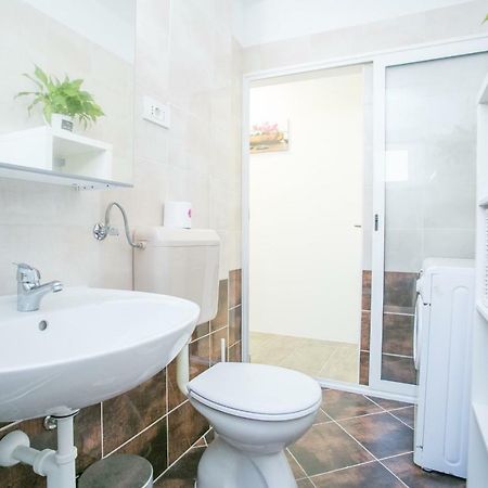 Modern Living In The Heart Of Trogir Apartman Kültér fotó